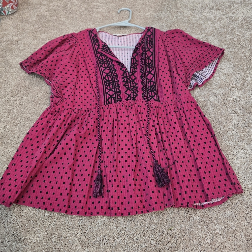 Knox Rose Flutter Sleeve Top Embroidered Size Large